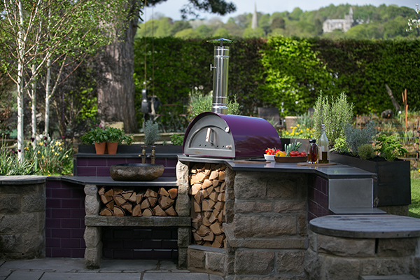 Elevate your outdoor kitchen game with a wood fired pizza oven - Archetech